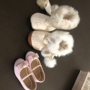 2 pairs of shoes. Janie and jack/Rh baby &child